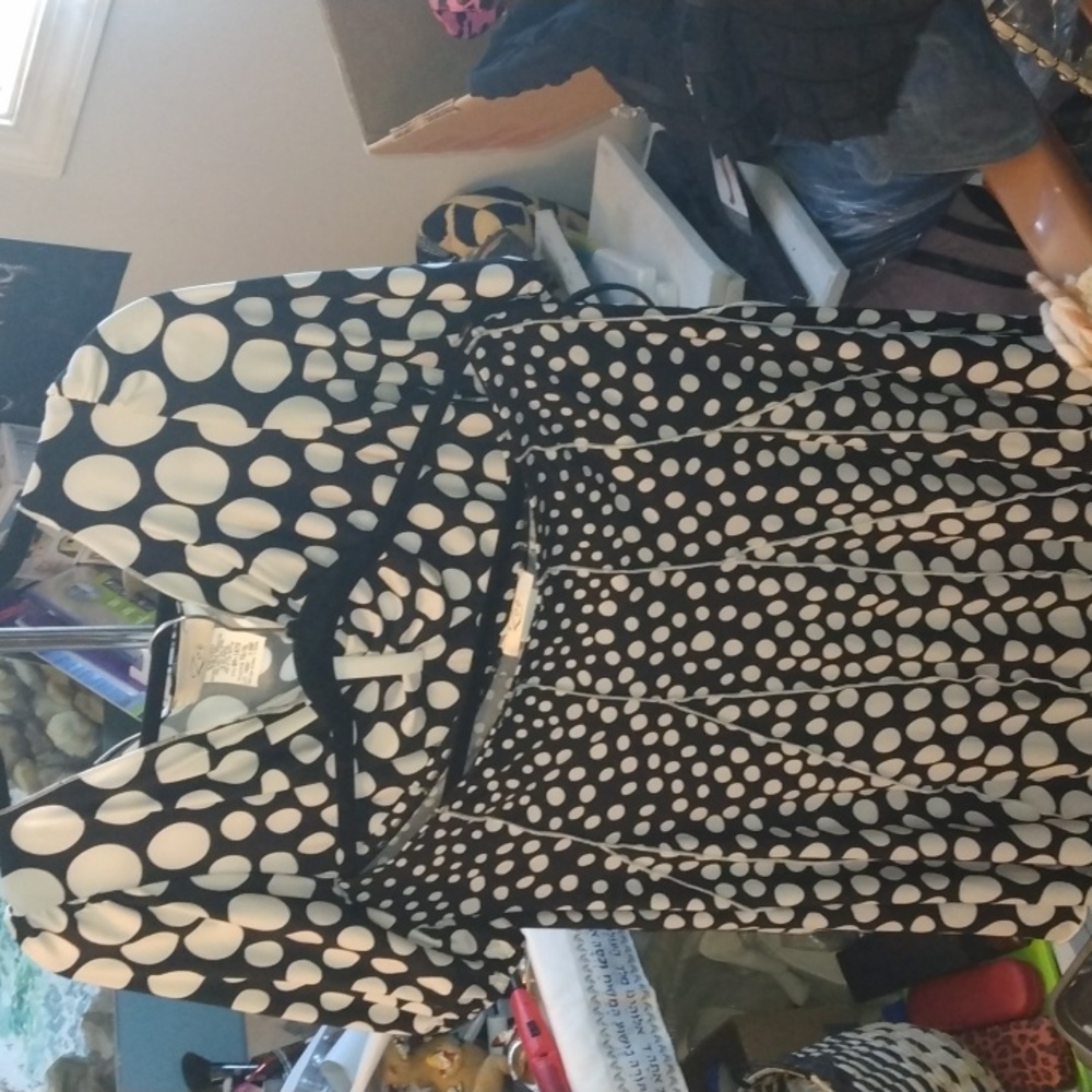 Zoé women's 2pc shirt and skirt polkadot sz XL new